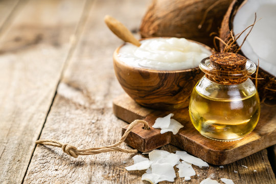 THE DIFFERENCE BETWEEN CRUDE COCONUT OIL AND REFINED COCONUT OIL